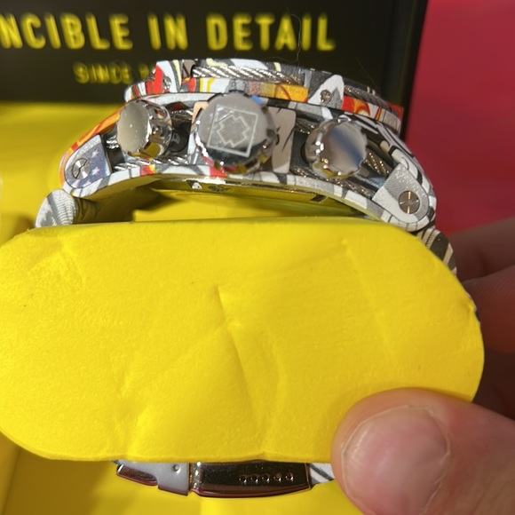 Invicta 27095 52mm Bolt Zeus Men's Bracelet Watch - Picture 4 of 6